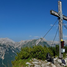 Summit of 1953 meters high Hochkranz in the Berchtesgadener Alps with the southern slopes of Watzmann on the left
